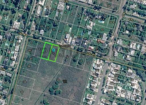 Terreno · 884m²