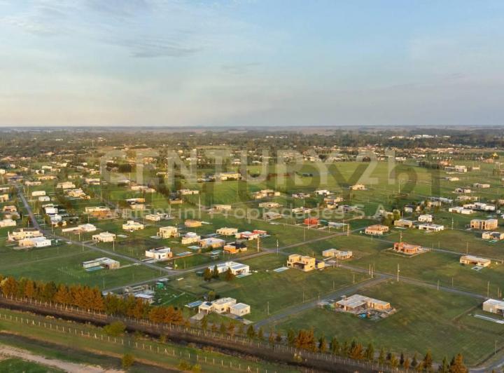 Terreno · 1345m²