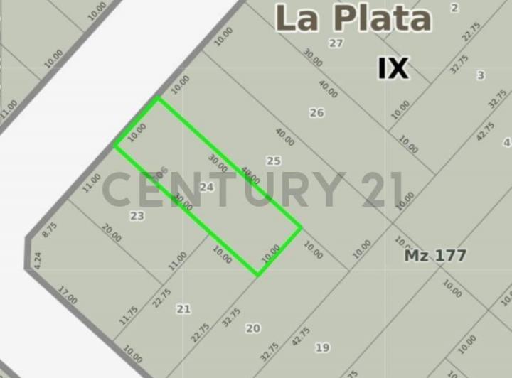 Terreno · 300m²