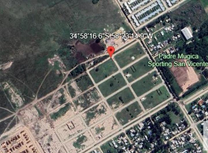 Terreno · 235m²