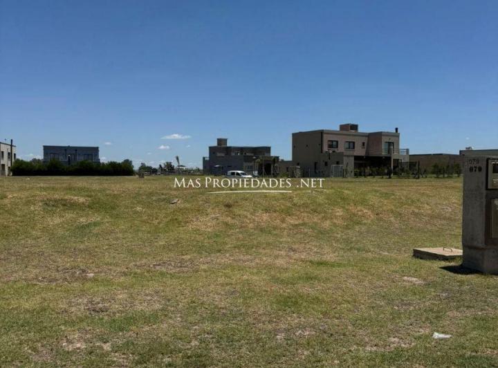 Terreno · 603m²