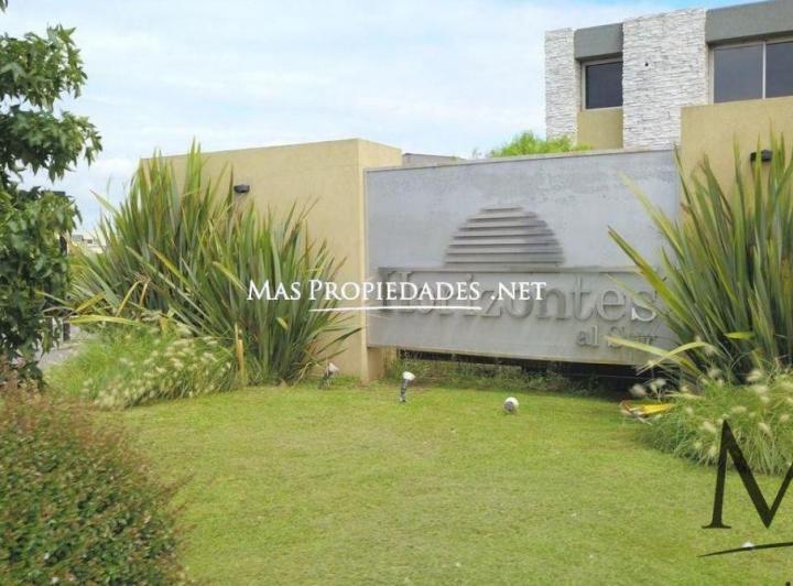 Terreno · 600m²