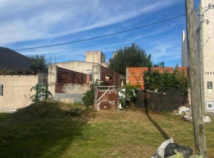 Terreno · 250m²