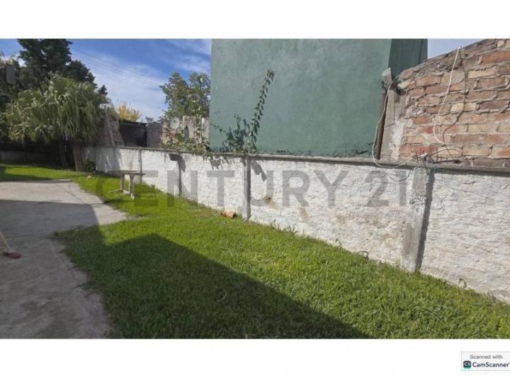 Terreno · 348m²