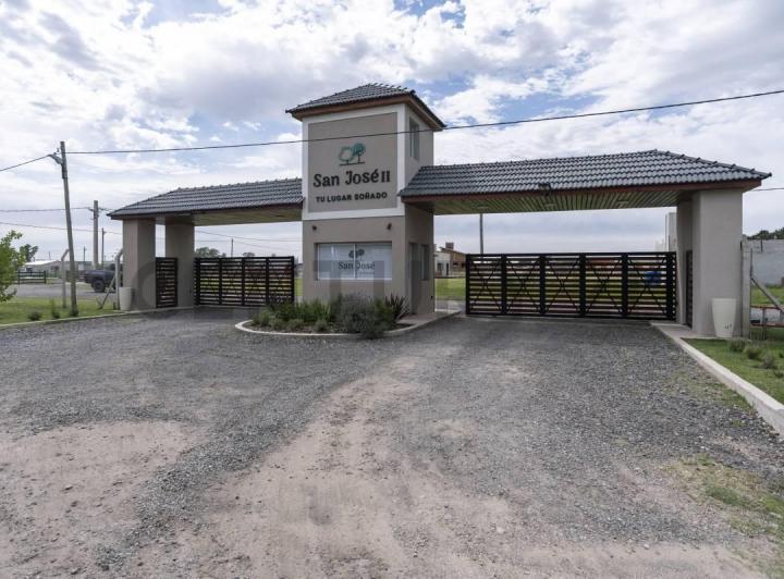 Terreno · 900m²