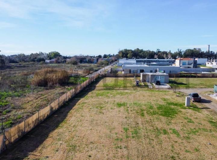 Terreno · 400m²