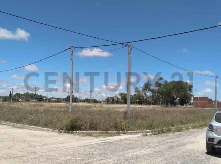 Terreno · 375m²