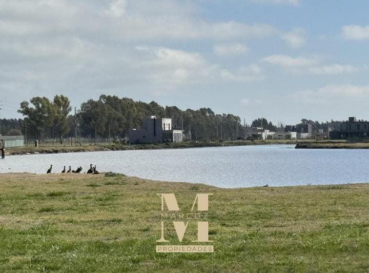 Terreno · 243636m²