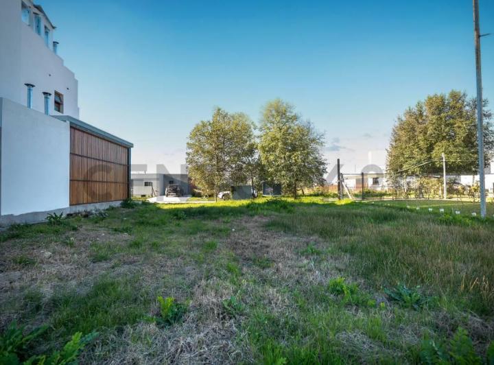 Terreno · 429m²