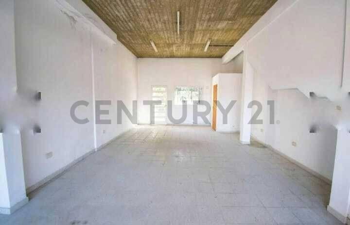 Local comercial · 100m²