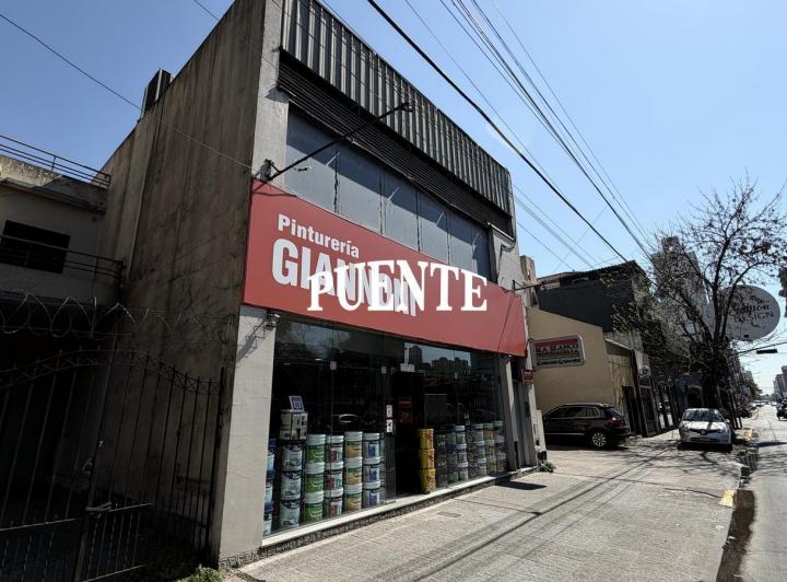 Local comercial · 186m² · 4 Ambientes