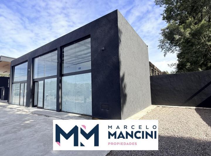 Local comercial · 65m² · 1 Ambiente · 2 Cocheras