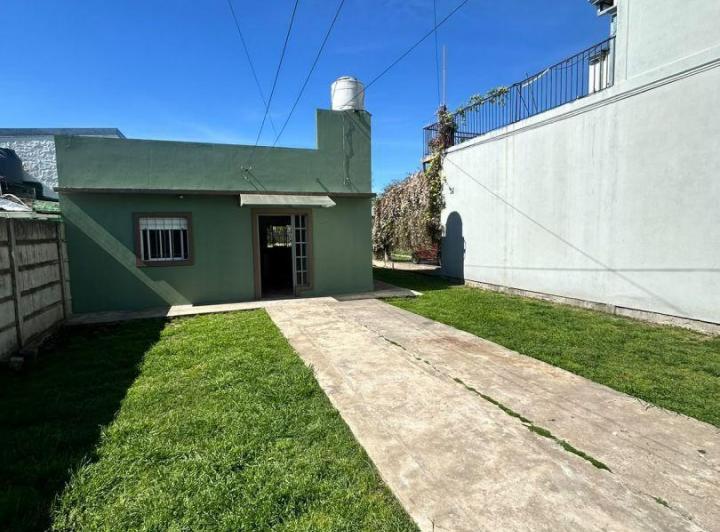 Casa · 32m² · 2 Ambientes · 1 Cochera