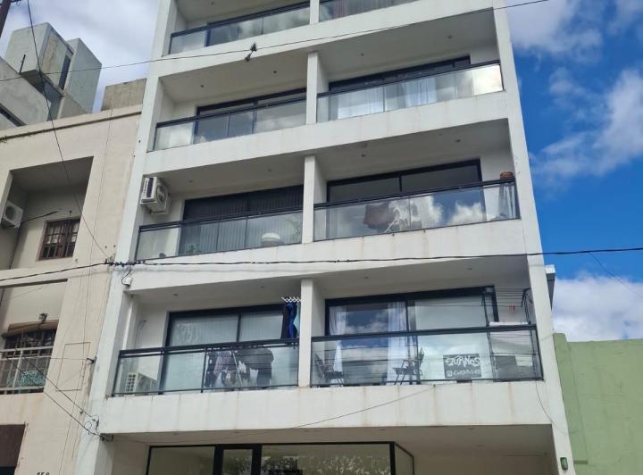 Departamento · 48m² · 2 Ambientes · 1 Cochera