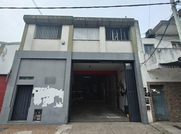 Bodega-Galpón · 400m²