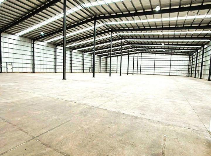 Depósito · 3200m² · 5 Ambientes · 60 Cocheras
