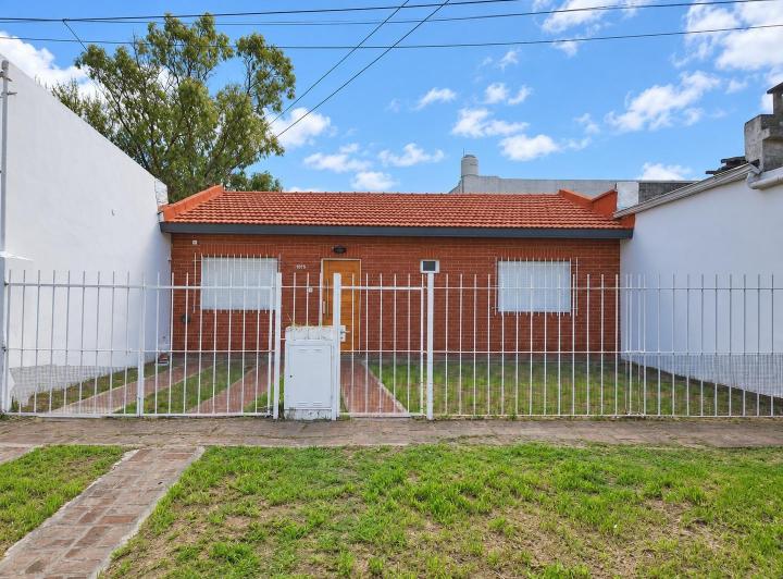 Casa · 65m² · 3 Ambientes · 1 Cochera