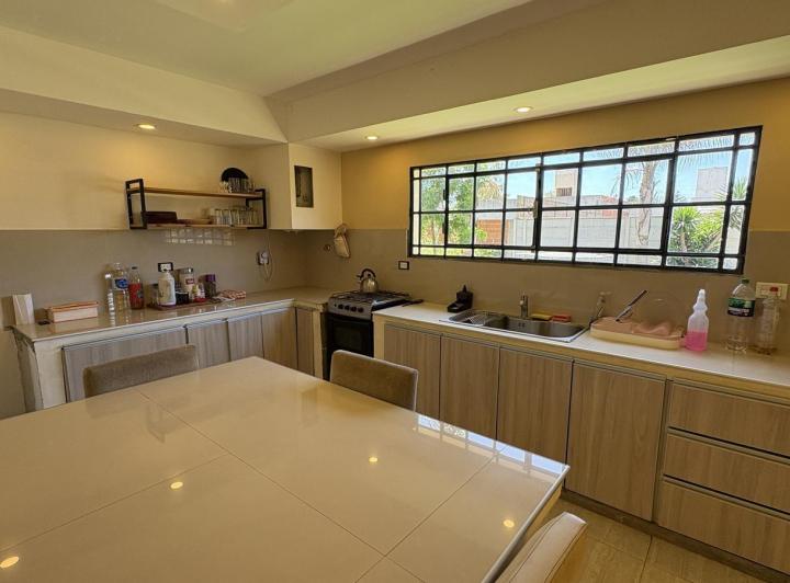 Casa · 160m² · 4 Ambientes · 2 Cocheras