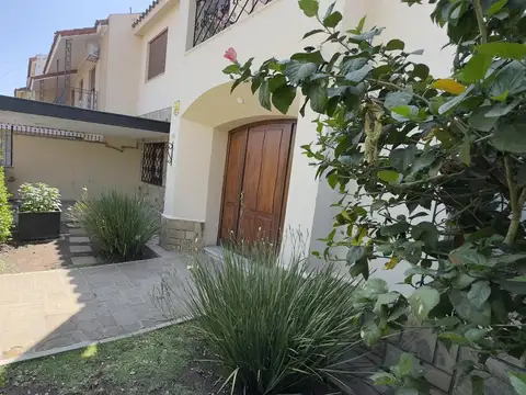 Venta casa zona monumento salta