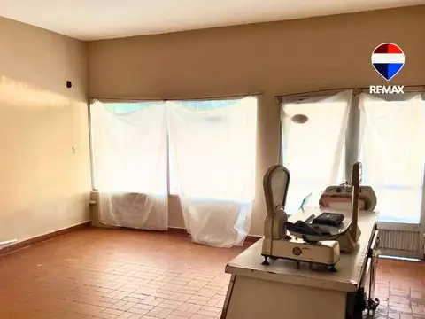 Local comercial alquler con deposito macrocentro