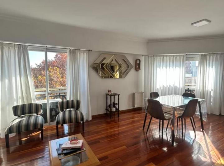 Departamento · 96m² · 4 Ambientes · 1 Cochera