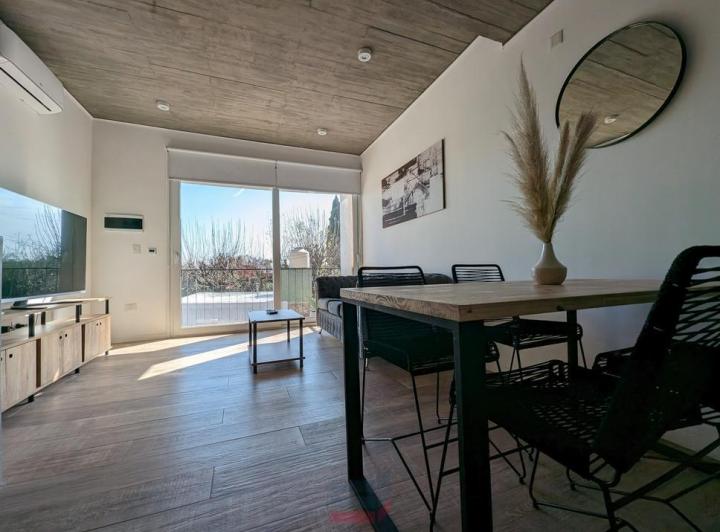 Departamento · 56m² · 2 Ambientes · 1 Cochera