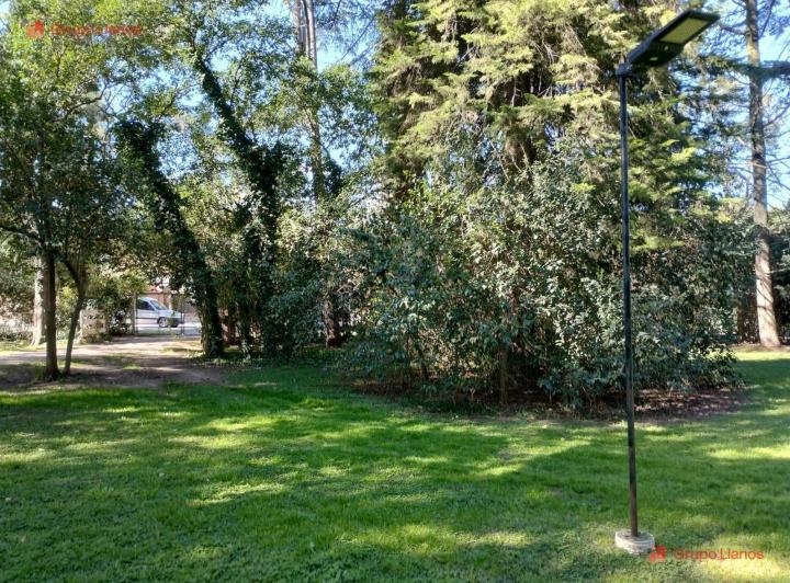 Terreno · 700m²