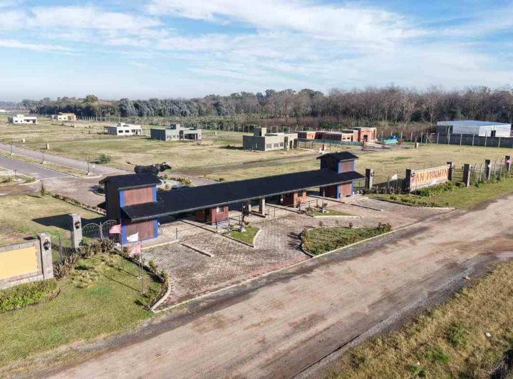 Terreno · 800m²
