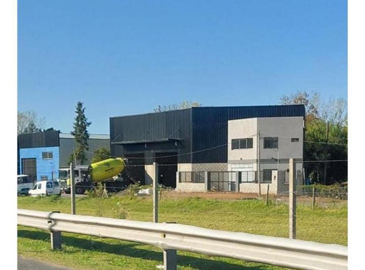 Local comercial · 450m² · 1 Ambiente