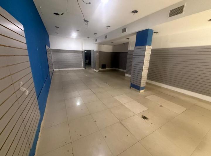 Local comercial · 110m²