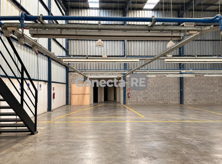 Bodega-Galpón · 900m²