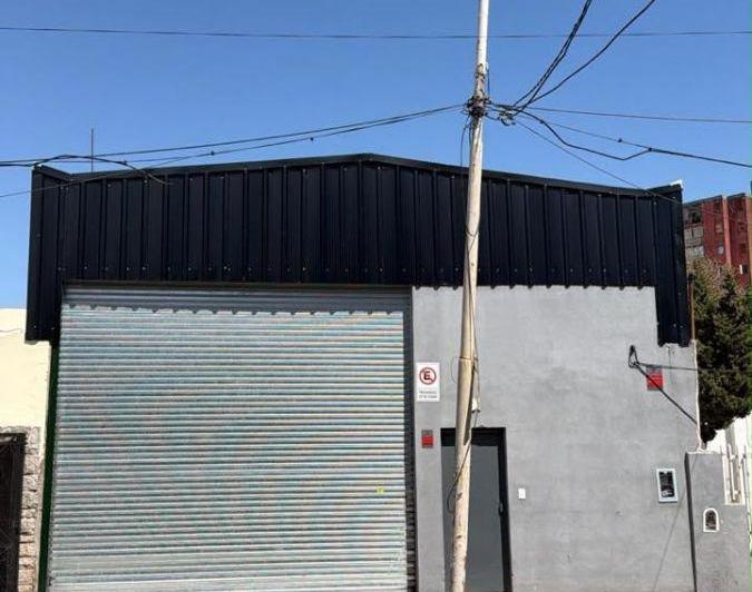 Bodega-Galpón · 245m²