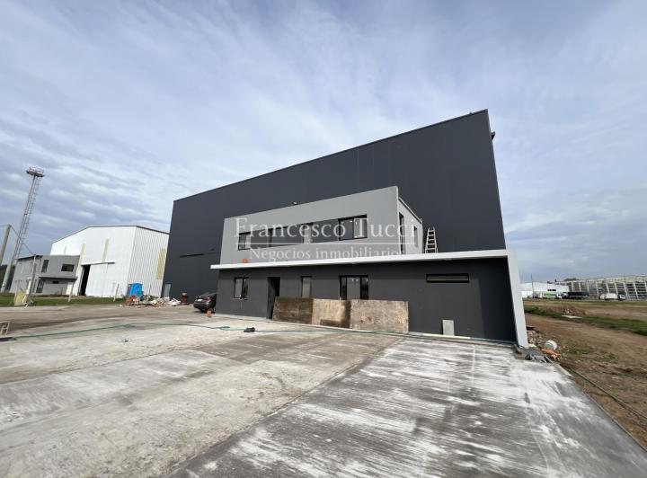 Bodega-Galpón · 1350m² · 1 Ambiente