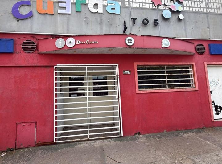 Local comercial · 380m²