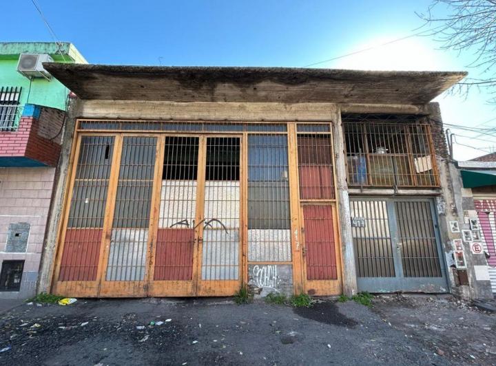 Bodega-Galpón · 200m² · 5 Cocheras
