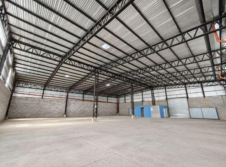 Bodega-Galpón · 812m² · 1 Ambiente