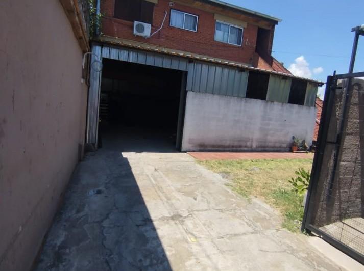 Depósito · 123m²