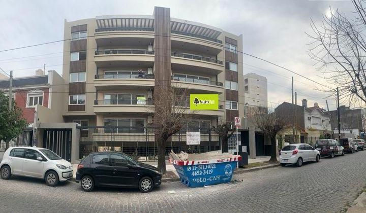Departamento · 47m² · 2 Ambientes · 1 Cochera