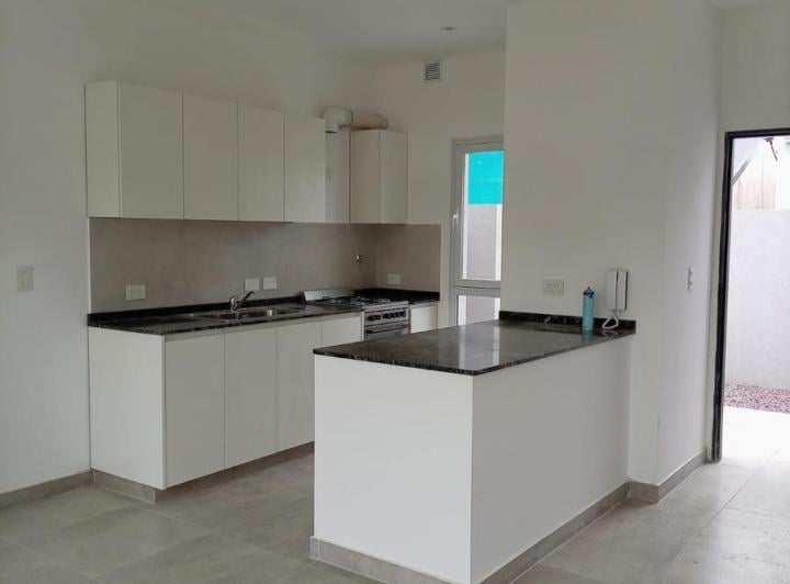 Departamento · 40m² · 2 Ambientes · 1 Cochera