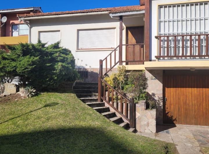 Casa · 80m² · 2 Ambientes · 1 Cochera