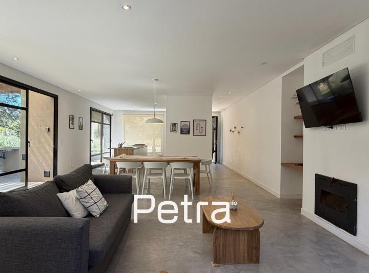 Casa · 135m² · 4 Ambientes