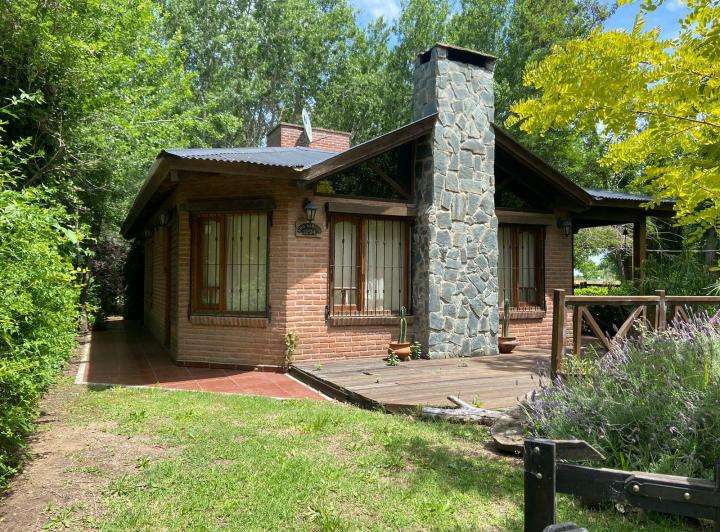 Casa · 90m² · 3 Ambientes · 1 Cochera