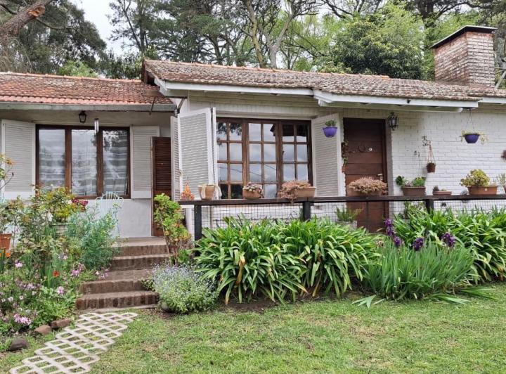Casa · 123m² · 4 Ambientes · 1 Cochera