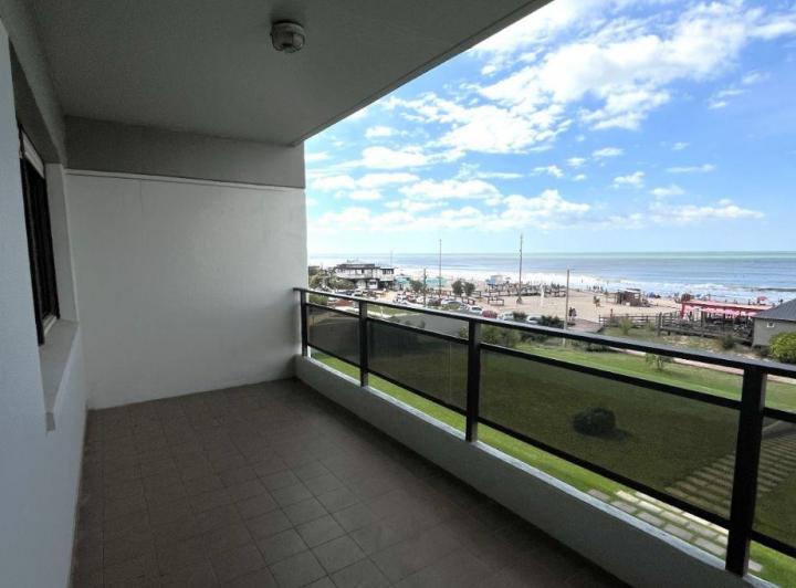 Departamento · 94m² · 4 Ambientes · 1 Cochera
