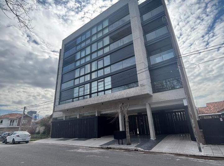 Departamento · 50m² · 2 Ambientes · 1 Cochera