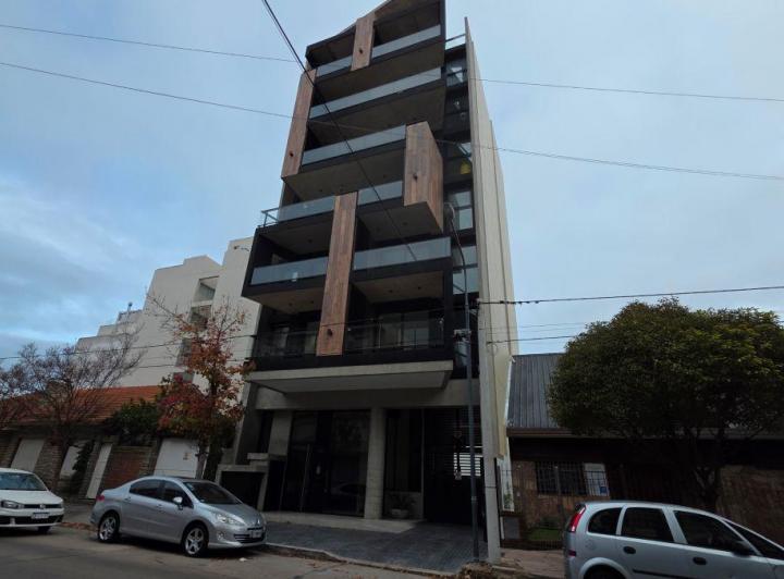 Departamento · 124m² · 4 Ambientes · 2 Cocheras