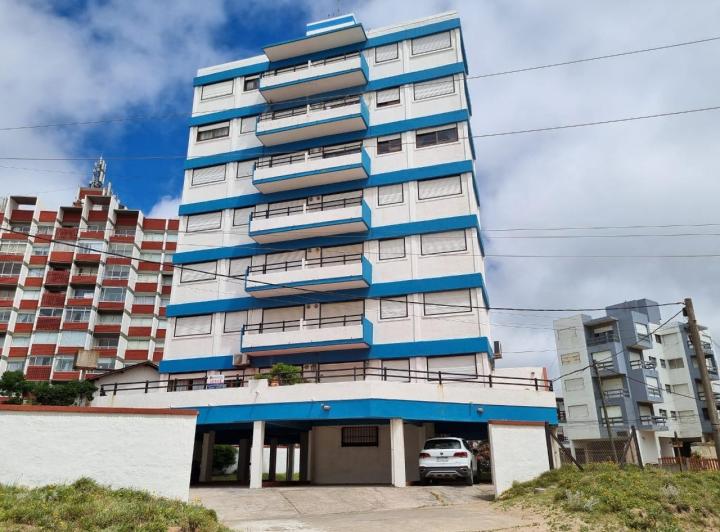 Departamento · 49m² · 3 Ambientes · 1 Cochera