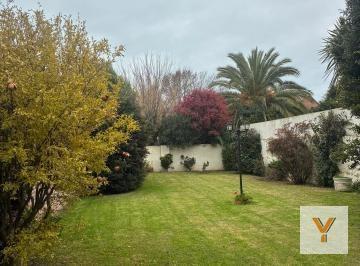 Terreno · 430m²