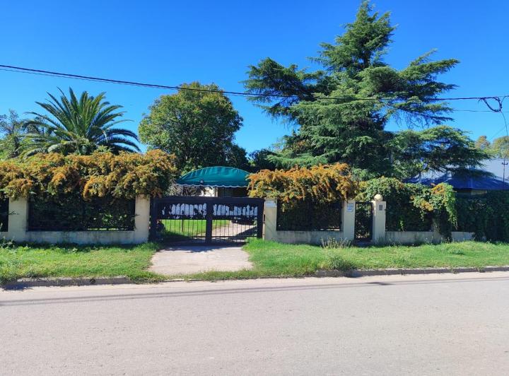 Casa · 75m² · 2 Dormitorios · 2 Cocheras