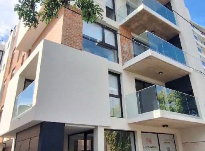 Local comercial · 74m² · 3 Ambientes